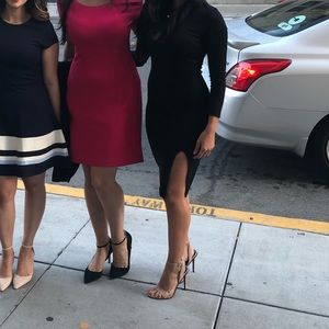 BODYCON LONG SLEEVE BLACK DRESS